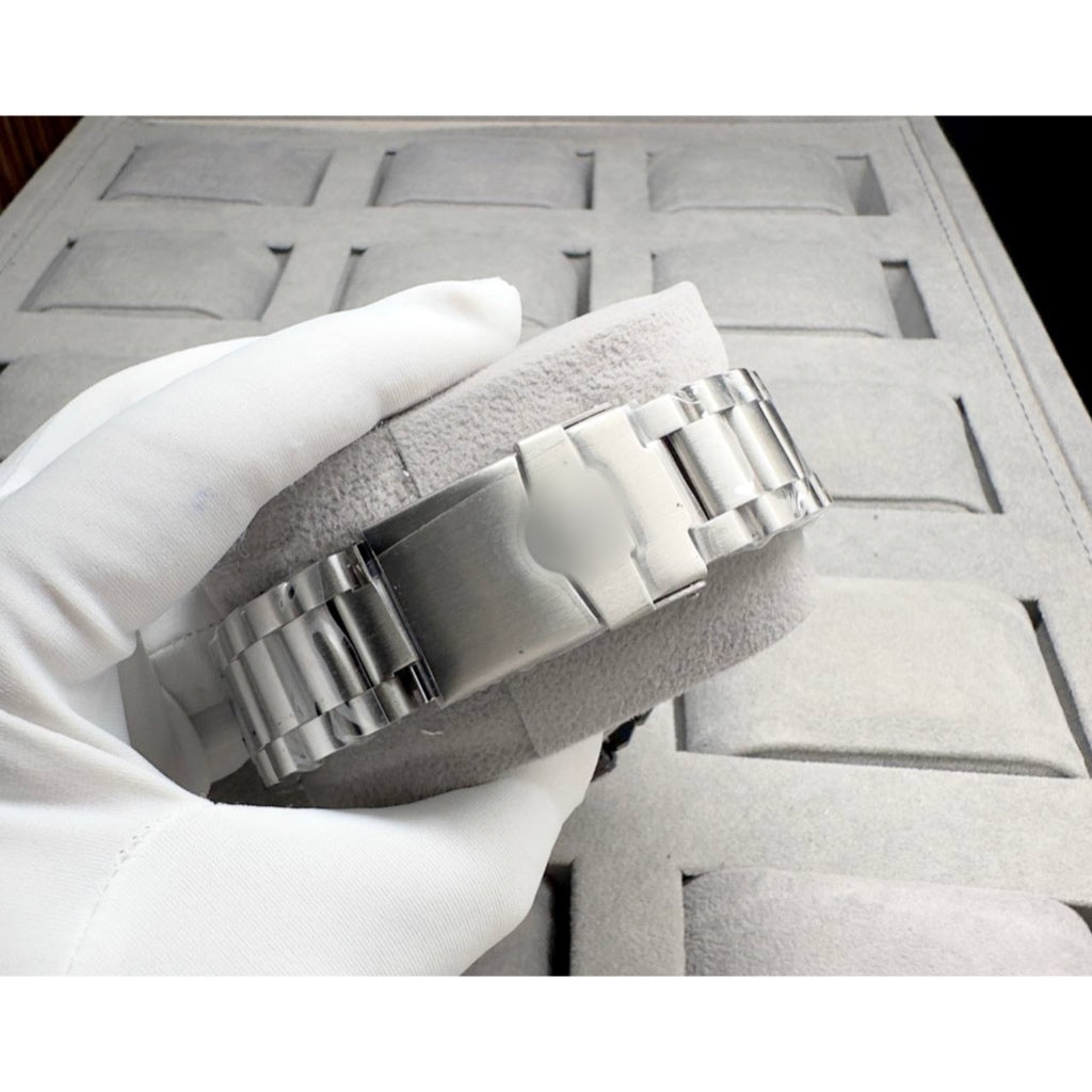 READY STOCK SPORTY 44MM CHRONOGRAPH MEN WATCH