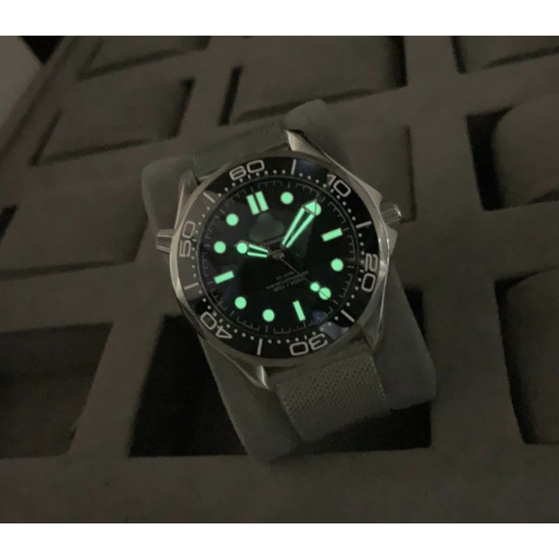 [ READY STOCK ] OMG_5EAMA5TER_300M_41.5MM_AUTOMATIC_MOVEMENT
