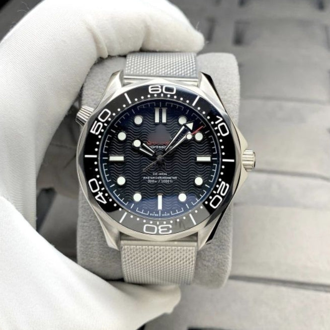 [ READY STOCK ] OMG_5EAMA5TER_300M_41.5MM_AUTOMATIC_MOVEMENT