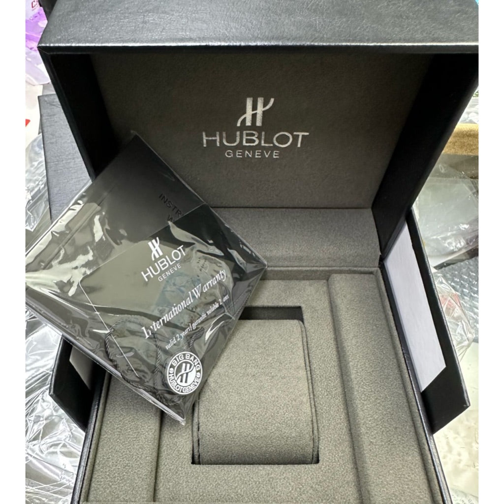 LUXURY FULL BOX SET WITH BOOKLET