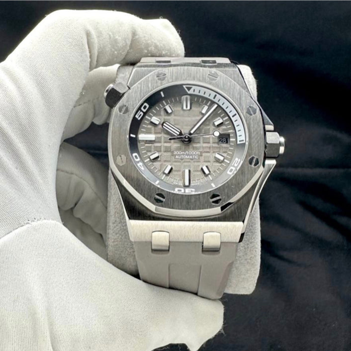 READY STOCK SPORTY DIVER AUTOMATIC 42MM MEN WATCH